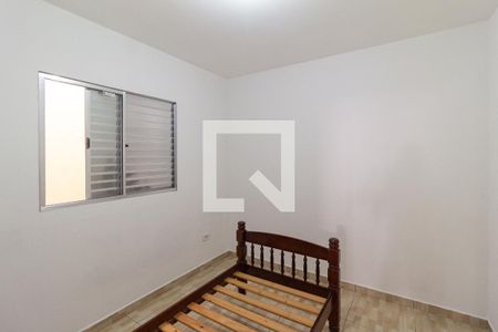 Casa para alugar com 1 quarto, 30m² em Jardim Marilu, Carapicuíba