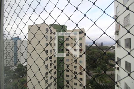 Vista da sala de apartamento à venda com 2 quartos, 50m² em Barra Olímpica, Rio de Janeiro