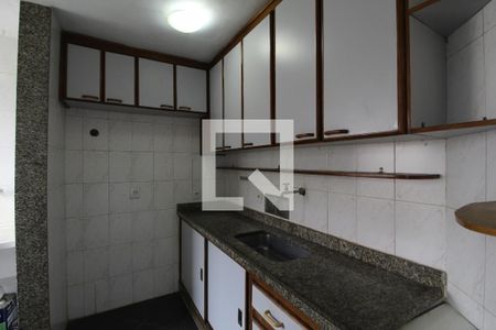 Cozinha/Área de serviço de apartamento à venda com 2 quartos, 50m² em Barra Olímpica, Rio de Janeiro