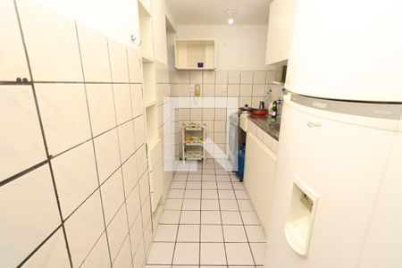 Cozinha de apartamento para alugar com 1 quarto, 80m² em Costa Azul, Salvador