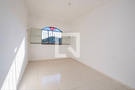 Quarto de casa para alugar com 2 quartos, 60m² em Alcantara, São Gonçalo