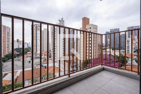 Sala/Cozinha - Varanda de kitnet/studio à venda com 1 quarto, 28m² em Pinheiros, São Paulo