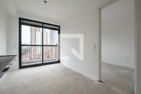 Sala/Cozinha de kitnet/studio à venda com 1 quarto, 28m² em Pinheiros, São Paulo