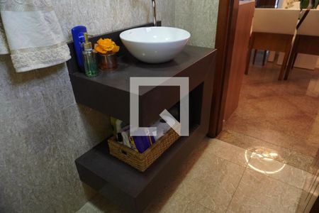 Casa à venda com 4 quartos, 328m² em Jardim Nossa Senhora do Carmo, São Paulo