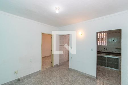 Sala de casa à venda com 1 quarto, 60m² em Irajá, Rio de Janeiro