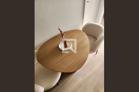 Sala/Quarto de kitnet/studio para alugar com 1 quarto, 28m² em Indianópolis, São Paulo