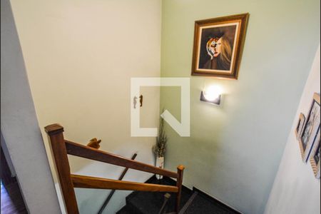 Escada de casa à venda com 3 quartos, 200m² em Jardim Progresso, Santo André
