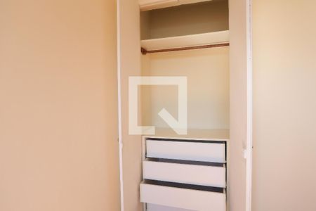 Quarto - Armários de apartamento para alugar com 2 quartos, 64m² em Sagrada Família, Belo Horizonte