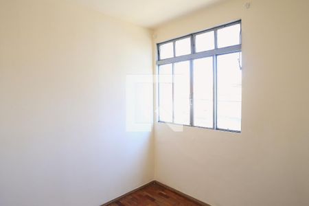Quarto 1 de apartamento para alugar com 2 quartos, 64m² em Sagrada Família, Belo Horizonte