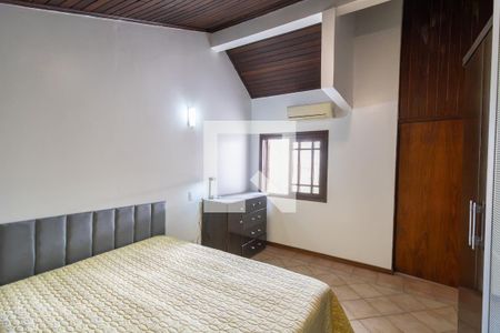 Quarto 1 de apartamento para alugar com 2 quartos, 115m² em Ipanema, Porto Alegre