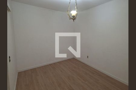 Quarto 1 de apartamento para alugar com 2 quartos, 79m² em São Sebastião, Porto Alegre