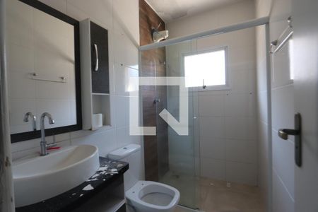 Banheiro da Suíte de casa à venda com 2 quartos, 120m² em Vila Portuguesa, São Paulo