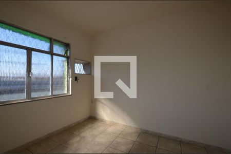 Quarto 1 de apartamento para alugar com 2 quartos, 69m² em Vila Valqueire, Rio de Janeiro