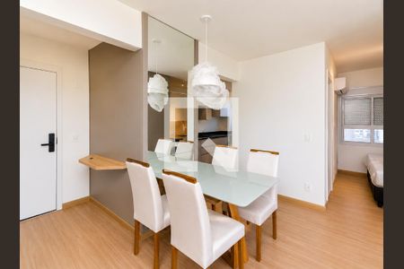 Sala de kitnet/studio para alugar com 1 quarto, 27m² em Passo d’Areia, Porto Alegre