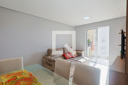 Sala de apartamento à venda com 3 quartos, 77m² em Jardim Bom Tempo, Taboão da Serra