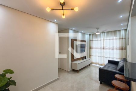 Sala de apartamento para alugar com 2 quartos, 54m² em Vila Assuncao, Praia Grande