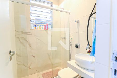 Banheiro de apartamento para alugar com 2 quartos, 50m² em Méier, Rio de Janeiro