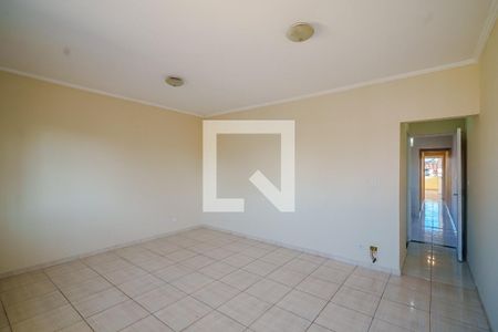 Suíte de casa para alugar com 4 quartos, 255m² em Jardim Dracena, São Paulo