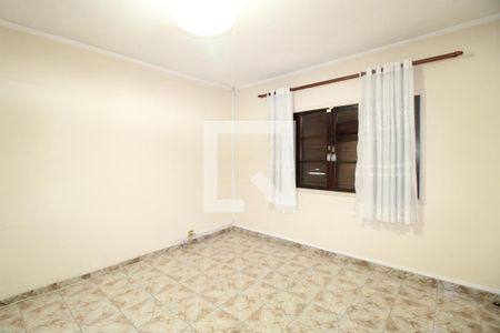 Quarto 1 de casa para alugar com 4 quartos, 146m² em Parque Cruzeiro do Sul, São Paulo