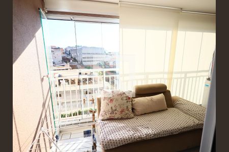 Sala de apartamento à venda com 2 quartos, 51m² em Jardim Roberto, Osasco