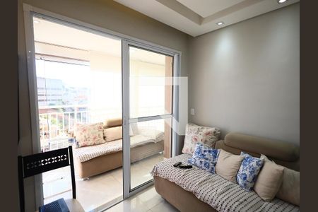 Sala de apartamento à venda com 2 quartos, 51m² em Jardim Roberto, Osasco
