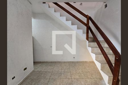 Sala  de casa para alugar com 1 quarto, 30m² em Jardim Adriana, Guarulhos