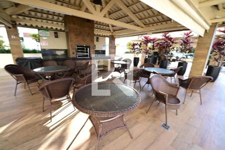 Apartamento à venda com 3 quartos, 93m² em Condomínio Esmeralda, Goiânia