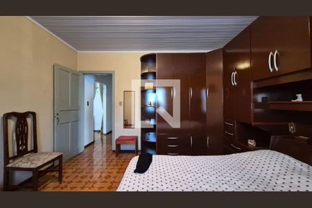 Casa à venda com 3 quartos, 400m² em Vila Valparaíso, Santo André