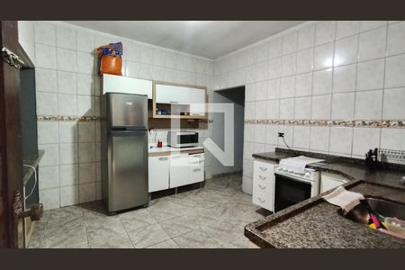 Cozinha  de casa para alugar com 4 quartos, 120m² em Caxangá, Suzano