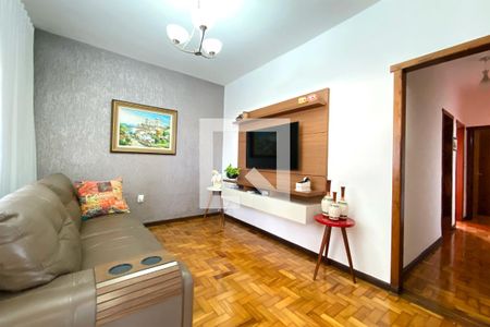 Sala de casa à venda com 4 quartos, 360m² em União, Belo Horizonte
