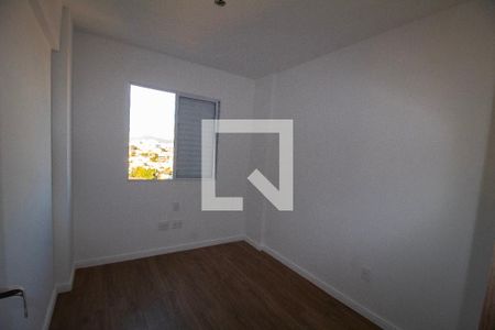  Quarto 01 de apartamento à venda com 3 quartos, 71m² em Padre Eustáquio, Belo Horizonte