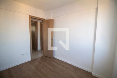 Quarto 01 de apartamento à venda com 3 quartos, 71m² em Padre Eustáquio, Belo Horizonte