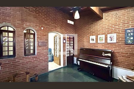 Sala 2 de casa à venda com 3 quartos, 180m² em Jardim Santa Mena, Guarulhos