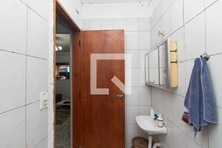 Banheiro 1 de casa à venda com 2 quartos, 81m² em Conjunto Habitacional Jova Rural, São Paulo