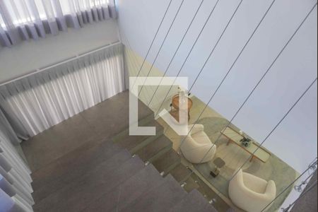 Escada de casa de condomínio à venda com 2 quartos, 330m² em Residencial Quatro (alphaville), Santana de Parnaíba