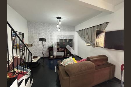 Sala de casa à venda com 2 quartos, 120m² em Bento Ribeiro, Rio de Janeiro