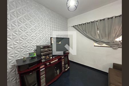 Sala de casa à venda com 2 quartos, 120m² em Bento Ribeiro, Rio de Janeiro