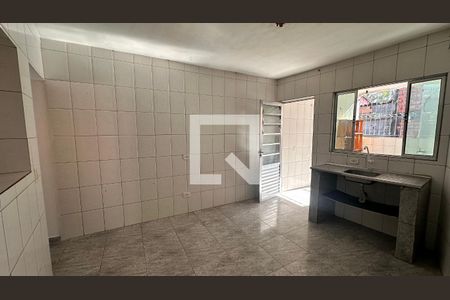 Casa para alugar com 1 quarto, 40m² em Cidade Ipava, São Paulo