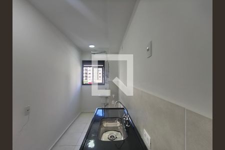 Cozinha e Área de Serviço de apartamento para alugar com 2 quartos, 47m² em Barra Olímpica, Rio de Janeiro