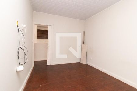 Quarto 1 de casa para alugar com 3 quartos, 80m² em Parolin, Curitiba