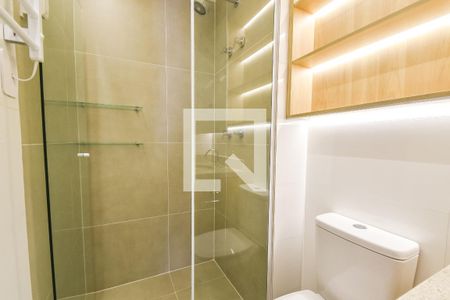 Banheiro de kitnet/studio para alugar com 1 quarto, 25m² em Ipiranga, São Paulo