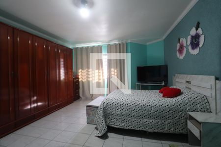 Sala e Quarto de casa à venda com 2 quartos, 63m² em Parque Santa Madalena, São Paulo