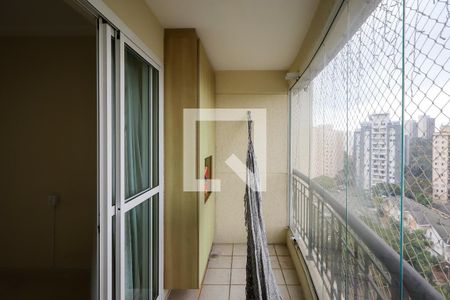varanda Sala  de apartamento para alugar com 2 quartos, 82m² em Vila Sofia, São Paulo