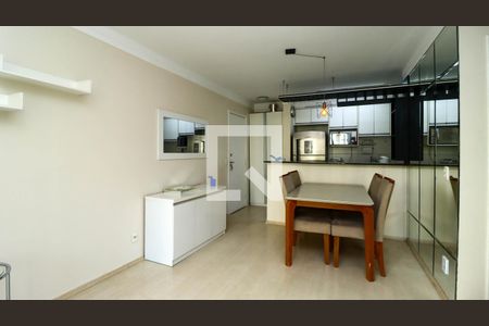 Sala  de apartamento para alugar com 3 quartos, 68m² em Parque Reboucas, São Paulo