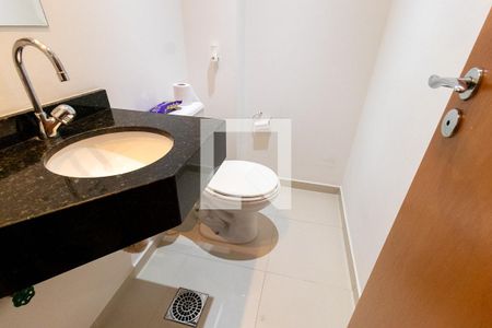 Lavabo de apartamento para alugar com 3 quartos, 103m² em Campina do Siqueira, Curitiba