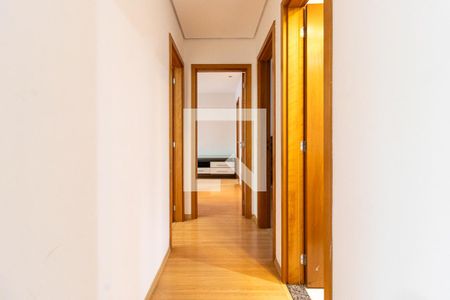 Corredor de apartamento para alugar com 3 quartos, 103m² em Campina do Siqueira, Curitiba