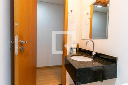 Lavabo de apartamento para alugar com 3 quartos, 103m² em Campina do Siqueira, Curitiba