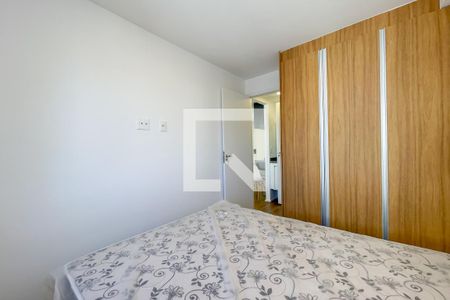 Quarto de casa de condomínio para alugar com 1 quarto, 34m² em Km 18, Osasco