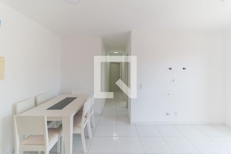Sala de apartamento para alugar com 2 quartos, 63m² em Vila Mogilar, Mogi das Cruzes