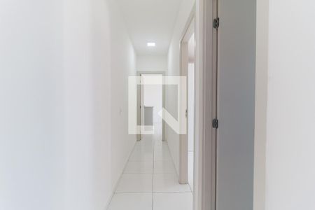 Corredor de apartamento para alugar com 2 quartos, 63m² em Vila Mogilar, Mogi das Cruzes